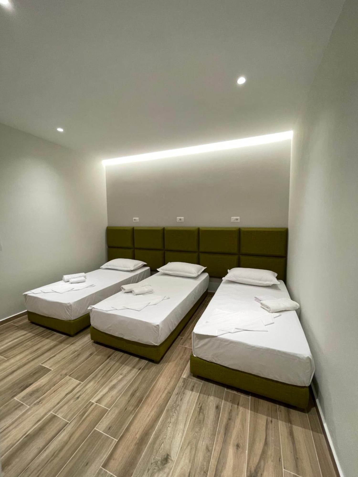 Hotel Rai Sarandë Exterior foto